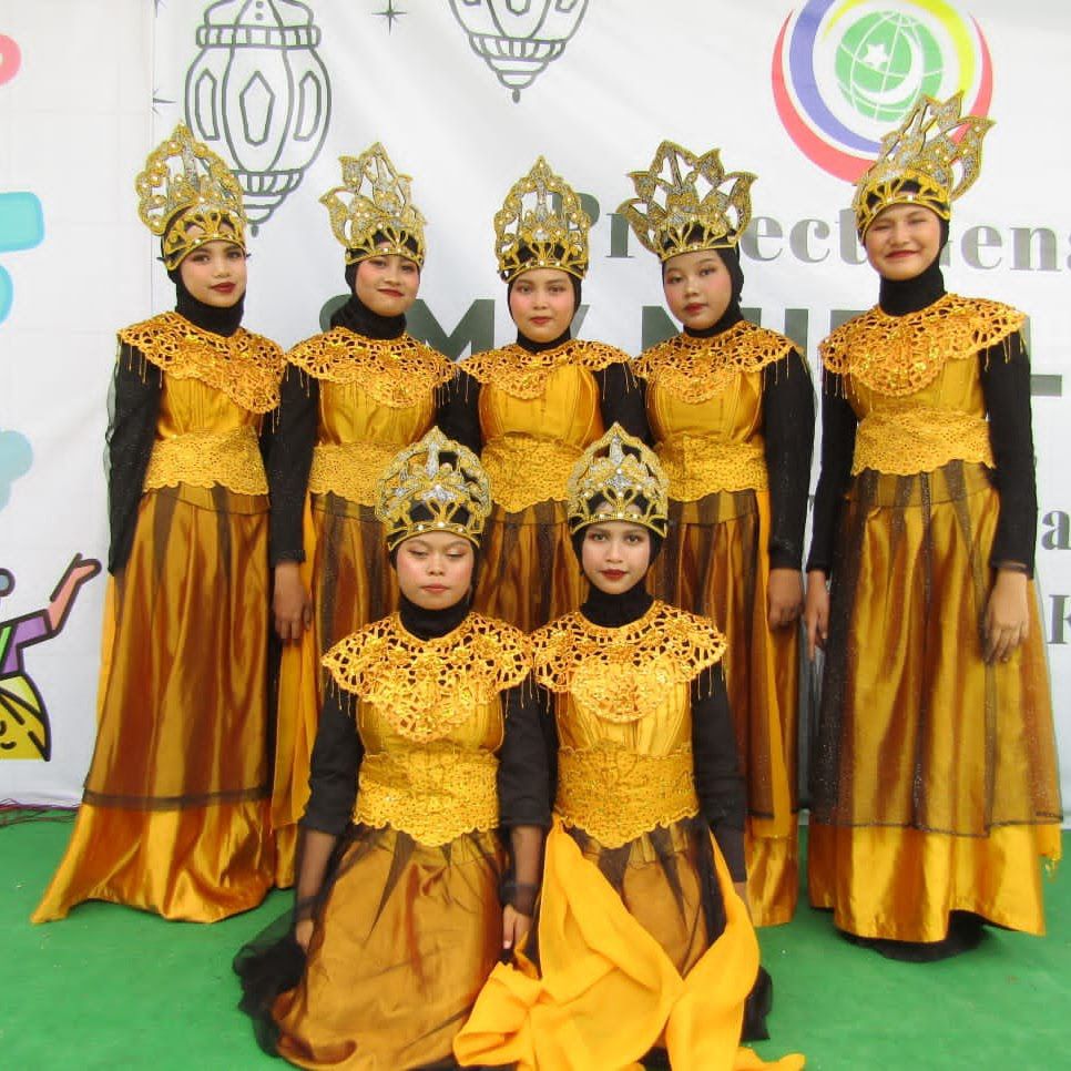 Pertunjukan Tari Tradisional